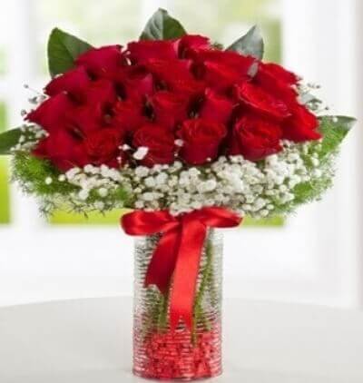 kırmızı beyaz süpriz Çiçeği & Ürünü Cam Vazoda 25 Gül 
