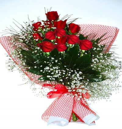 kalp vazoda mis kokulu lilyumlar Çiçeği & Ürünü Kırmızı güllerden buket 