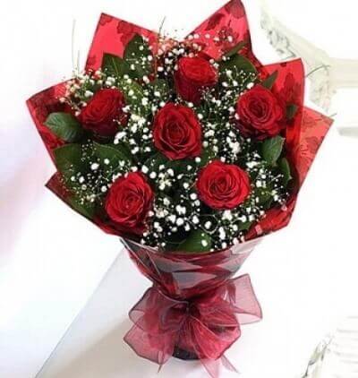 kara kutuda kırmızı güller Çiçeği & Ürünü 6 Kırmızı Gül Buketi 