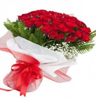 beyaz lilyum ve kırmızı güller Çiçeği & Ürünü 41 Kırmızı Gül Buketi 
