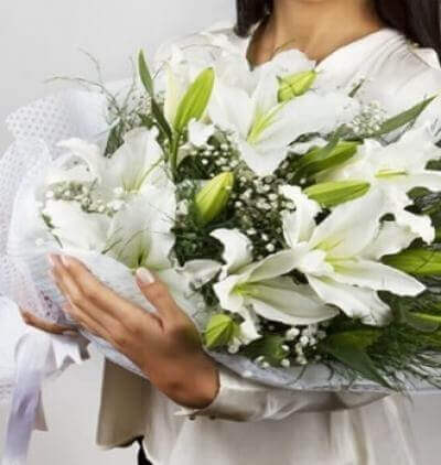 beyaz gül buketi Çiçeği & Ürünü Lilyum Buketi 